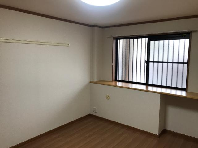 ピュア　レストの内装|洋室