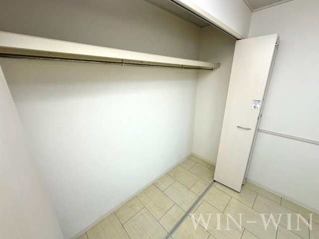 タウンハイツ平南の収納|イメージ（同建物内別部屋の写真です）