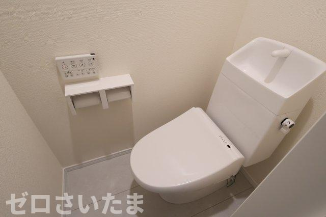 《仲介手数料無料》見沼区堀崎町1153新築一戸建てハートフルタウンのトイレ|2階