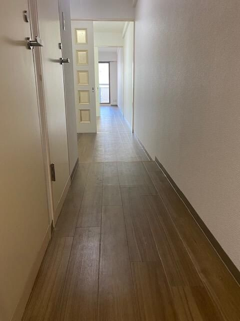 グランホースの玄関