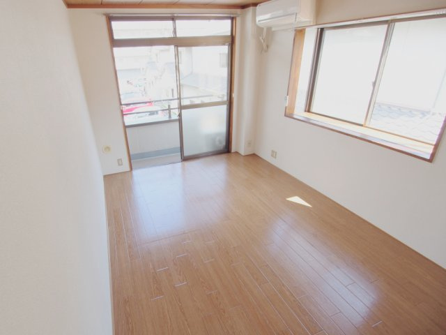 セントラルリバーの内装