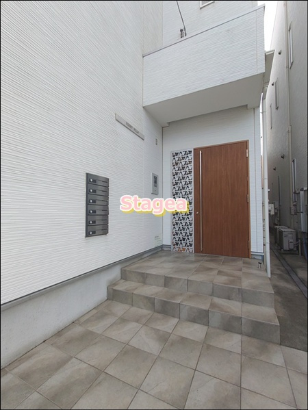RIZEST HILLSのエントランス