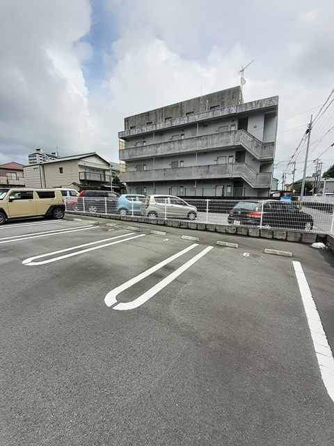 カーサ桜井町の駐車場|駐車場