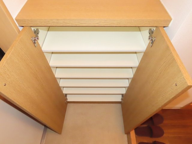 レジデンス錦糸町の収納|シューズボックス