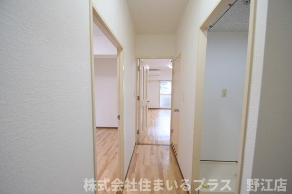 パレ城北の玄関