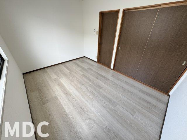セジュール濱田Iの洋室