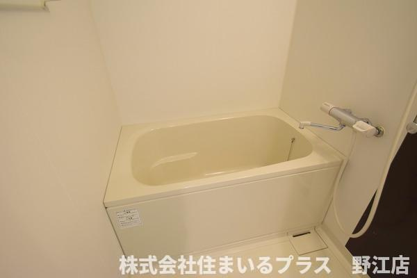 Ａｍａｂｉｌｅ深江橋の浴室