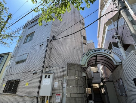 スカイコート下北沢の外観