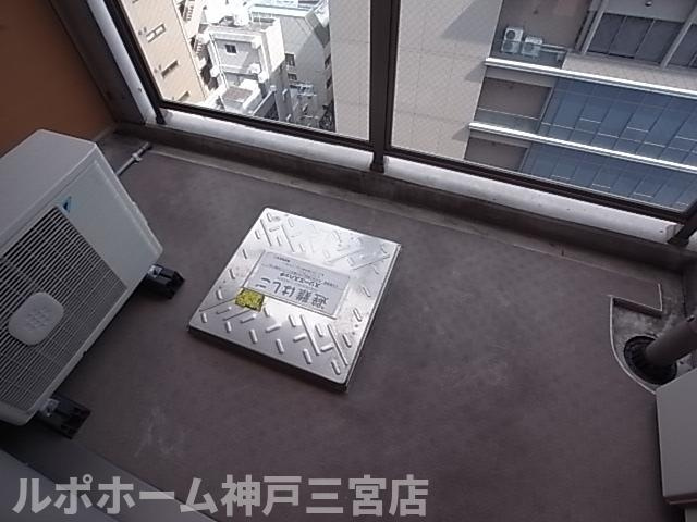 アーバングリーン神戸元町のバルコニー