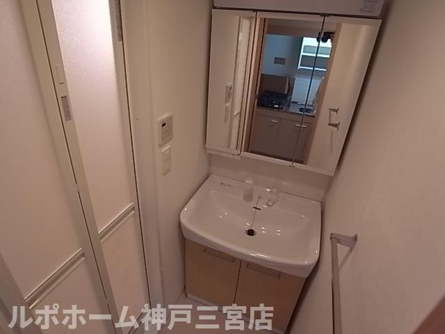 アーバングリーン神戸元町の洗面所