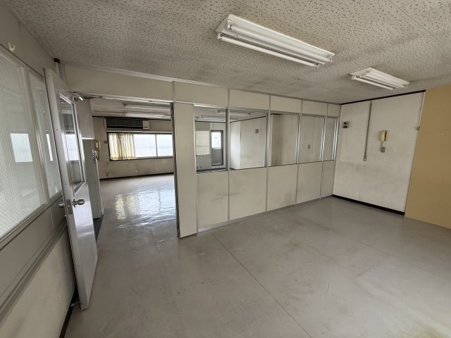 大東町１丁目倉庫・作業場