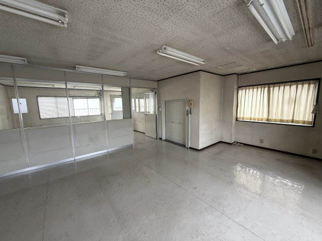 大東町１丁目倉庫・作業場