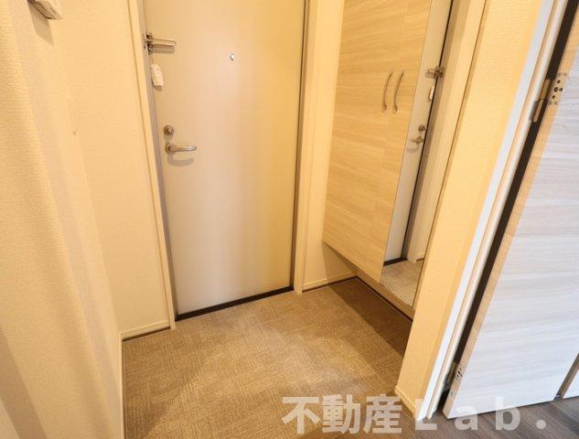 コスモス田迎の玄関
