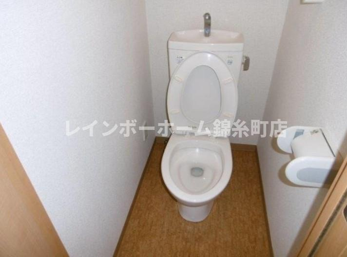 エスタブロのトイレ