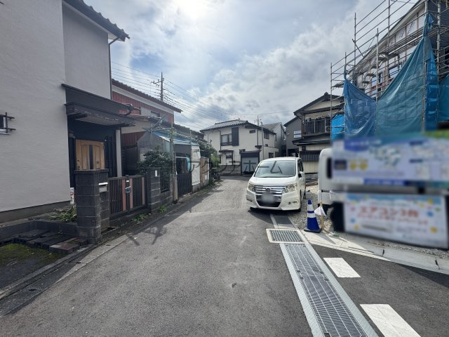 入間市高倉5丁目・全15棟　新築一戸建　8号棟の前面道路含む現地写真|2026年9月30日撮影
