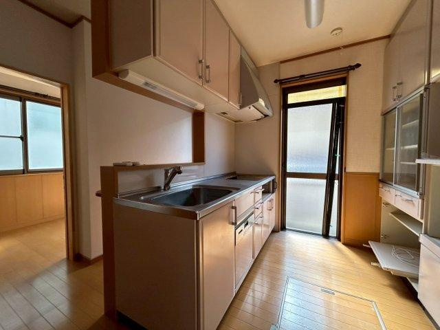 姫路市御立西一戸建てのキッチン