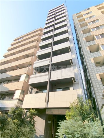 アイル大森壱番館の外観|2014年1月築　RC鉄筋コンクリート造地上13階建て1K～1LDK総戸数46戸の人気分譲賃貸マンションJR京浜東北線大森駅近最寄りの東京都大田区大森北1丁目の落ち着いた環境イトーヨーカドー西友近く
