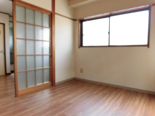 清水ハイツ 