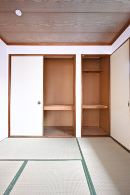 【和室】 | 邑楽郡大泉町朝日１期　中古戸建住宅 | 収納も２つあり使いやすさもバッチリ◎各居室に収納付きです♪
