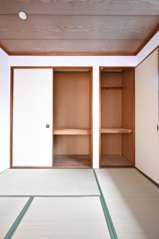 【和室】 | 邑楽郡大泉町朝日１期　中古戸建住宅 | 収納も２つあり使いやすさもバッチリ◎各居室に収納付きです♪