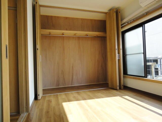 城南アパートの収納