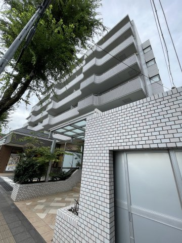 ベルエア調布のバルコニー