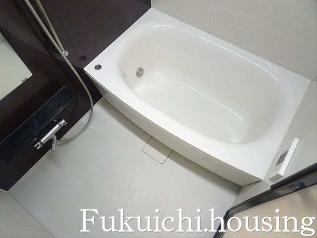 コンフォリア桜上水の浴室