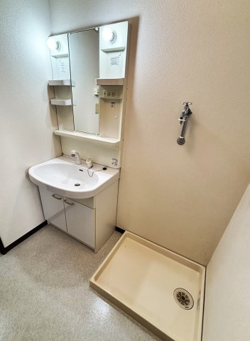 【独立洗面台】 | 川西市南花屋敷１丁目　中古戸建