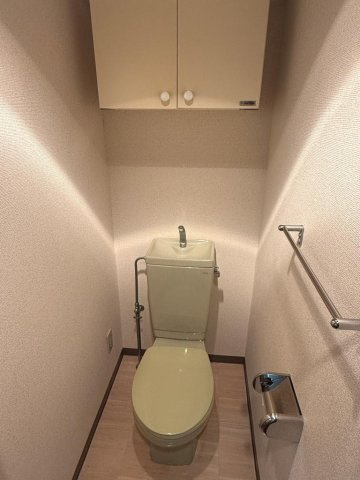 アイビーフラッツ台東のトイレ