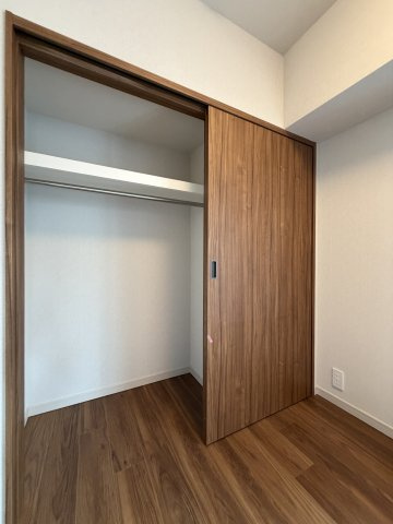 中野区中央２丁目の中古マンションの収納|クローゼット