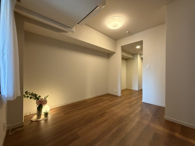 中野区中央２丁目の中古マンションの居間・リビング
