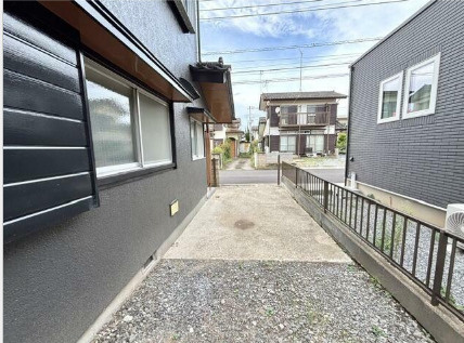 つくば市森の里貸家のバルコニー
