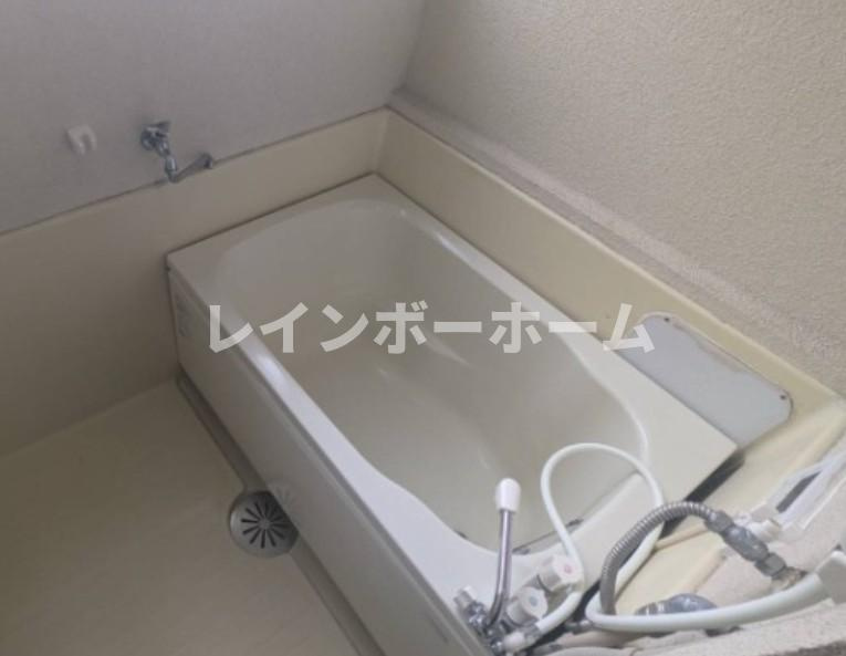 ハイツ利久の浴室