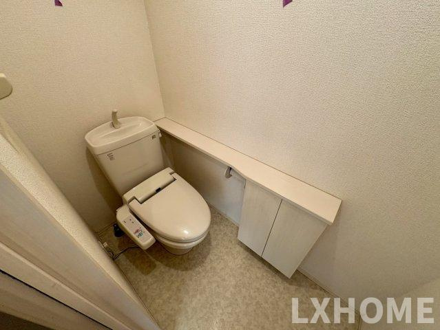 リヴィエールコートのトイレ|コンパクトで使いやすいトイレです