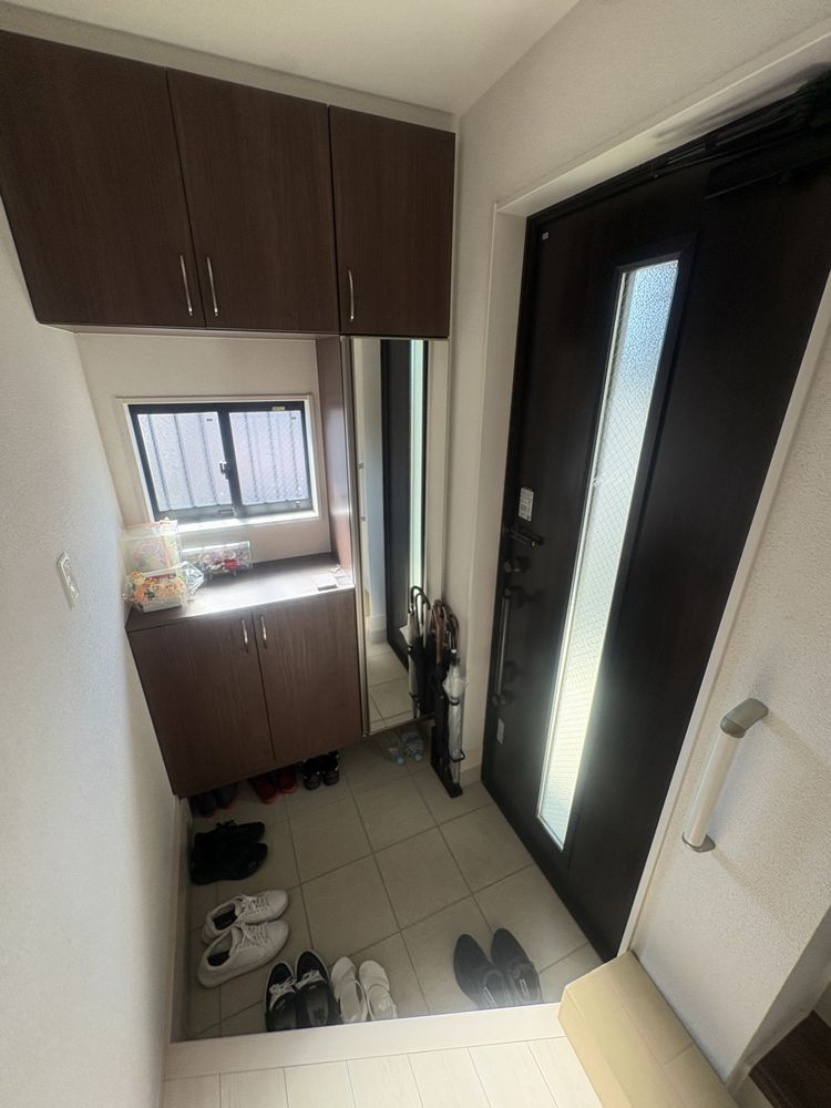 港区秋葉１丁目戸建の玄関|1階：玄関