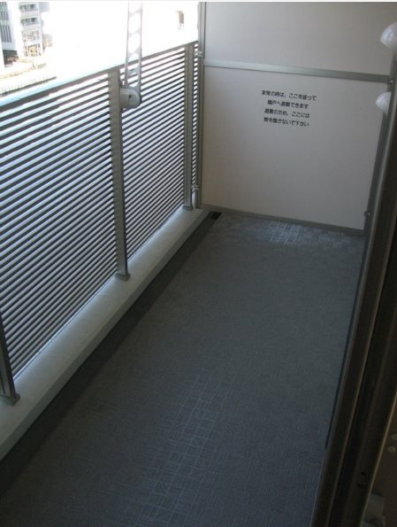 ベランダも広々