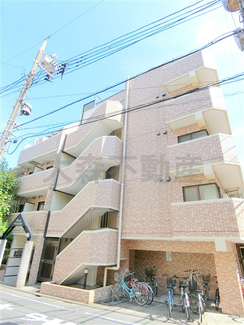 日神パレステージ大森第2の外観|1991年3月築　RC鉄筋コンクリート造地上5階建て総戸数64戸　京急本線大森町駅からの商店街沿いの立地の東京都大田区大森西3丁目の立地とオートロックゴミ捨て場が〇
