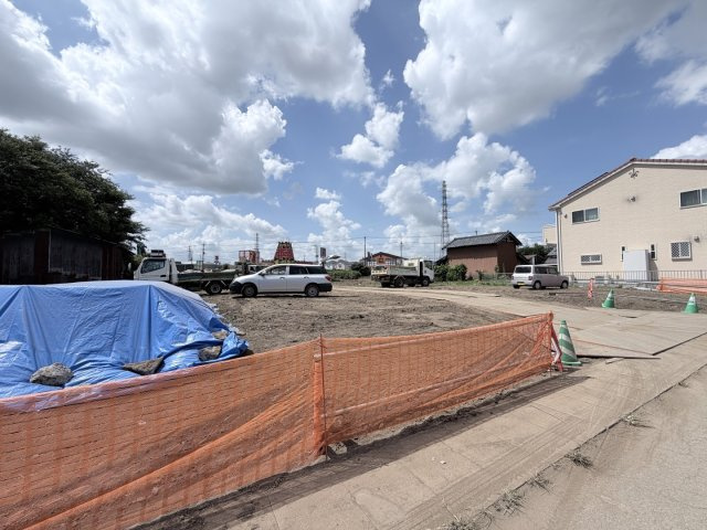 【前面道路含む現地写真】の画像