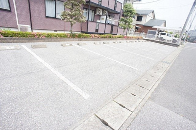 【駐車場】 | フォンテーヌⅡ