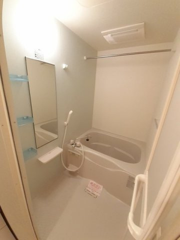 グランパス吉備の浴室