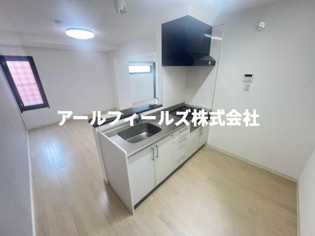 R FIELDS FUNABASHIⅡのキッチン