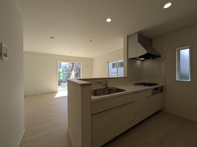 新築戸建　沼津市三枚橋第１　全１棟のキッチン