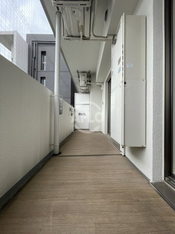 エステムプラザ難波WESTⅡプレディア　　塩草立葉小学校区のバルコニー|エステムプラザ難波WESTIIプレディア バルコニー