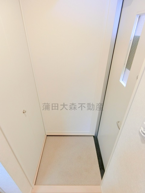 R&Lの玄関