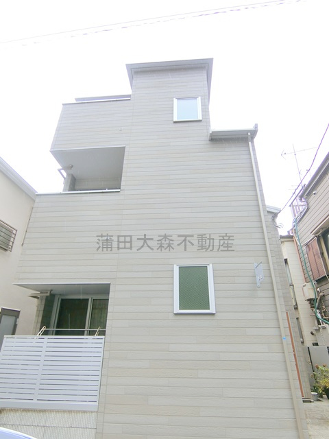 R&Lの外観