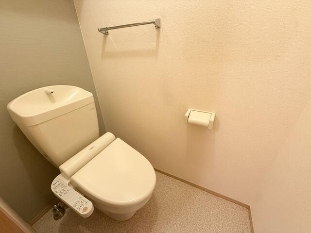 フラッツ・ベルのトイレ|ゆったりとした空間のトイレです