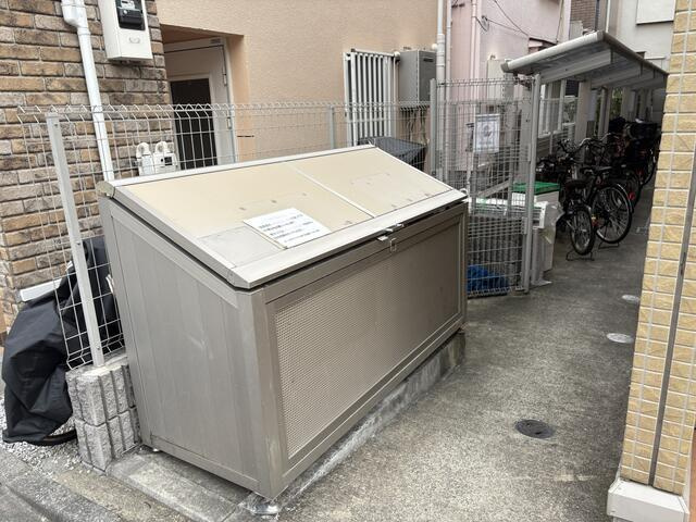 フラッツ・ベルのその他共用部分|ゴミストッカー