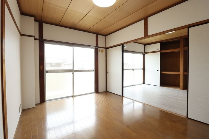 萩原コーポの洋室|使い勝手のいい洋室です