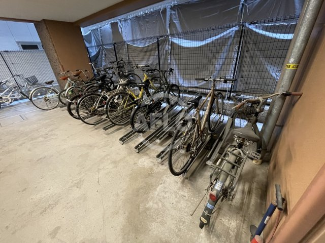 プレサンス本町ジョイスのその他共用部分|プレサンス本町ジョイス　駐輪場