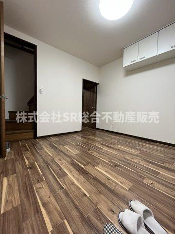 稲田本町1丁目中古テラスハウスのキッチン|不動産投資の必要な知識、相場、取扱いなどに関しても専門スタッフが常駐しております。